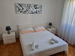 Apartments Smilja