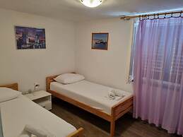 Apartments Smilja