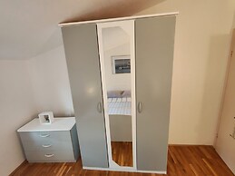Apartment Damir