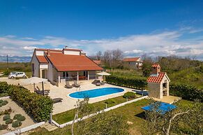 House Oasis Village Villa