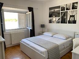 House Linda2