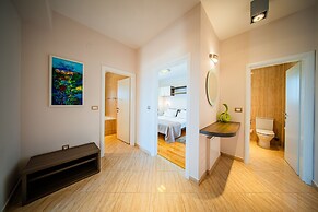 Apartments Tomo