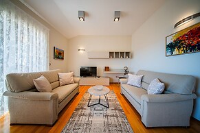 Apartments Tomo