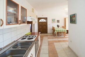 Apartments Ana