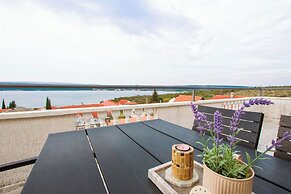 Apartment Tina