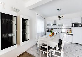 Apartment Mariska