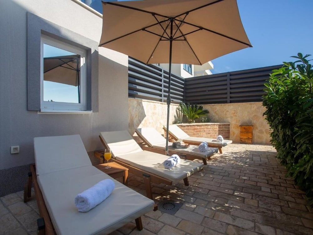 Apartment Slavena