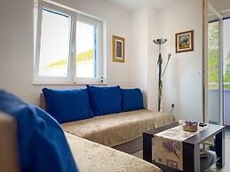 Apartment Goran
