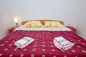 Apartments Mili