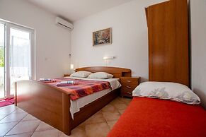 Apartments Mili
