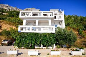 Apartment Via