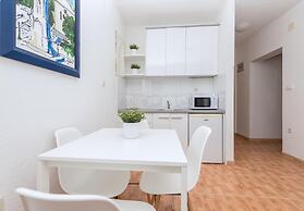 Apartments Ivi