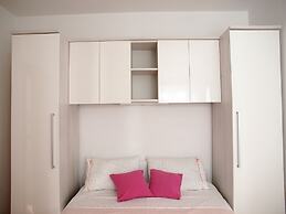 Apartments Ivi