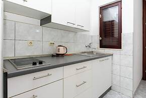 Apartments Ivo