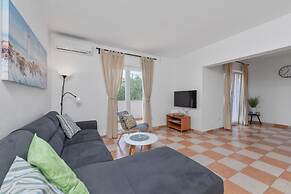 Apartment Uga2