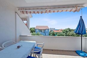 Apartment Uga2