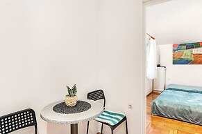 Apartments Rising Sun