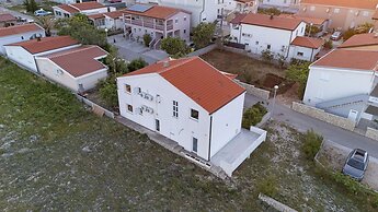 Apartments Rising Sun
