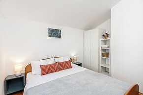 Apartments Rising Sun