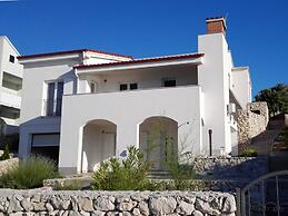 Apartments Tih