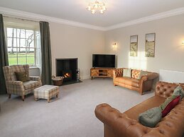 Balmashanner Farmhouse