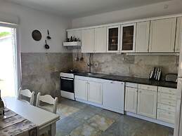 House Villa Oaza
