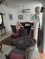 House Villa Oaza