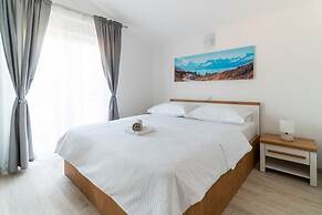Apartments Lux 3