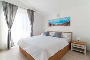 Apartments Lux 3