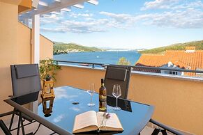 Apartments Lux 3
