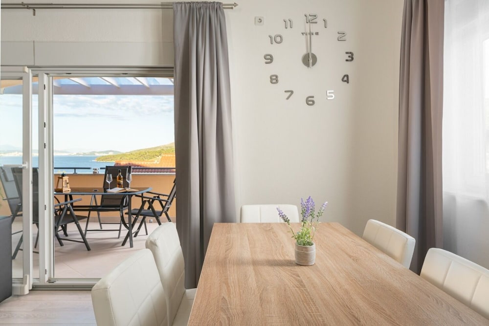 Apartments Lux 3