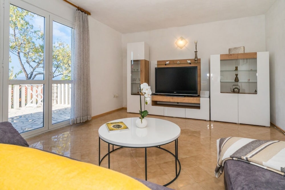 Apartment Ivan