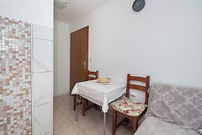 Apartments Jak