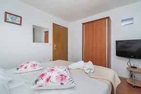 Apartments Jak