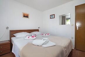 Apartments Jak