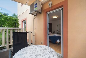 Apartments Jak