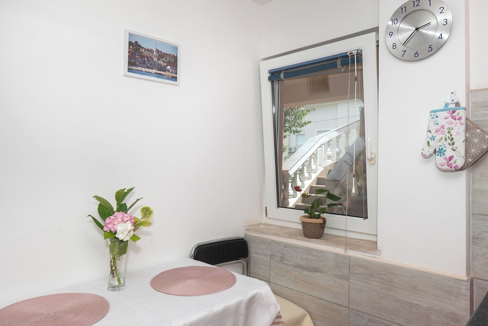 Apartments Jak