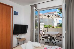 Apartments Jak