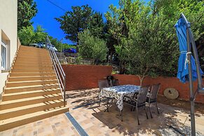 Apartments Domagoj