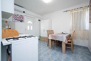Apartments Gavro