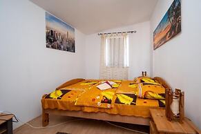 Apartments Gavro
