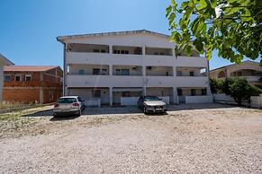 Apartments Gavro