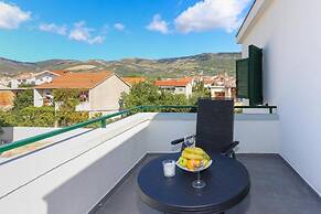 Apartments Slavko With Terrace