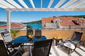 Apartments Lux 2