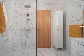 Apartments Lux 2