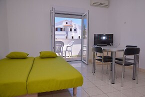 Apartments Boris Novalja