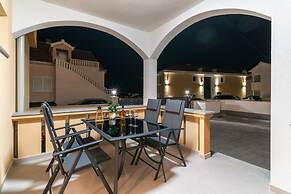 Apartments Lux 1