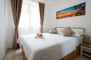 Apartments Lux 1