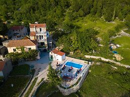 House Tonci
