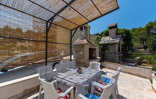 Apartments Dalis